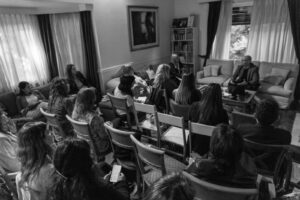 charla