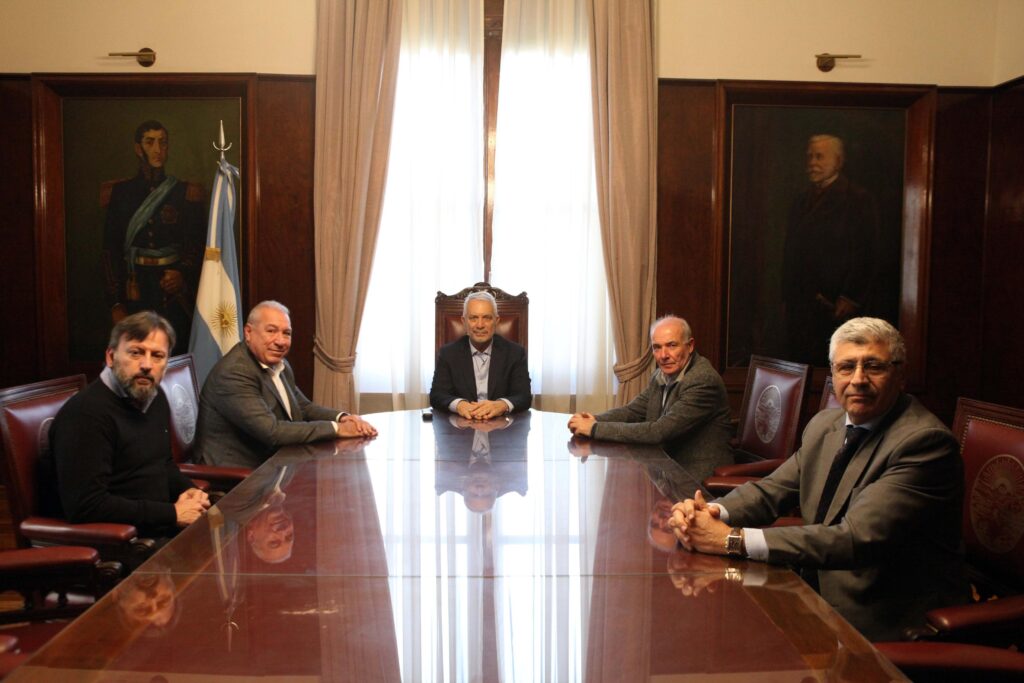 reunión Alak